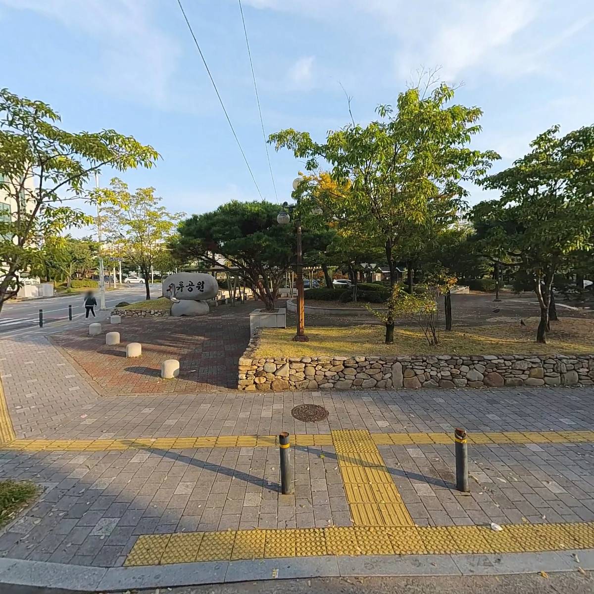 엑소바이옴오로라지점
