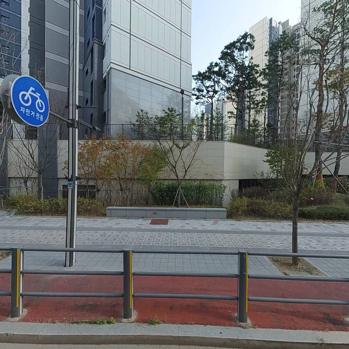 책읽는루브르아뜰리에북위례센터미술학원