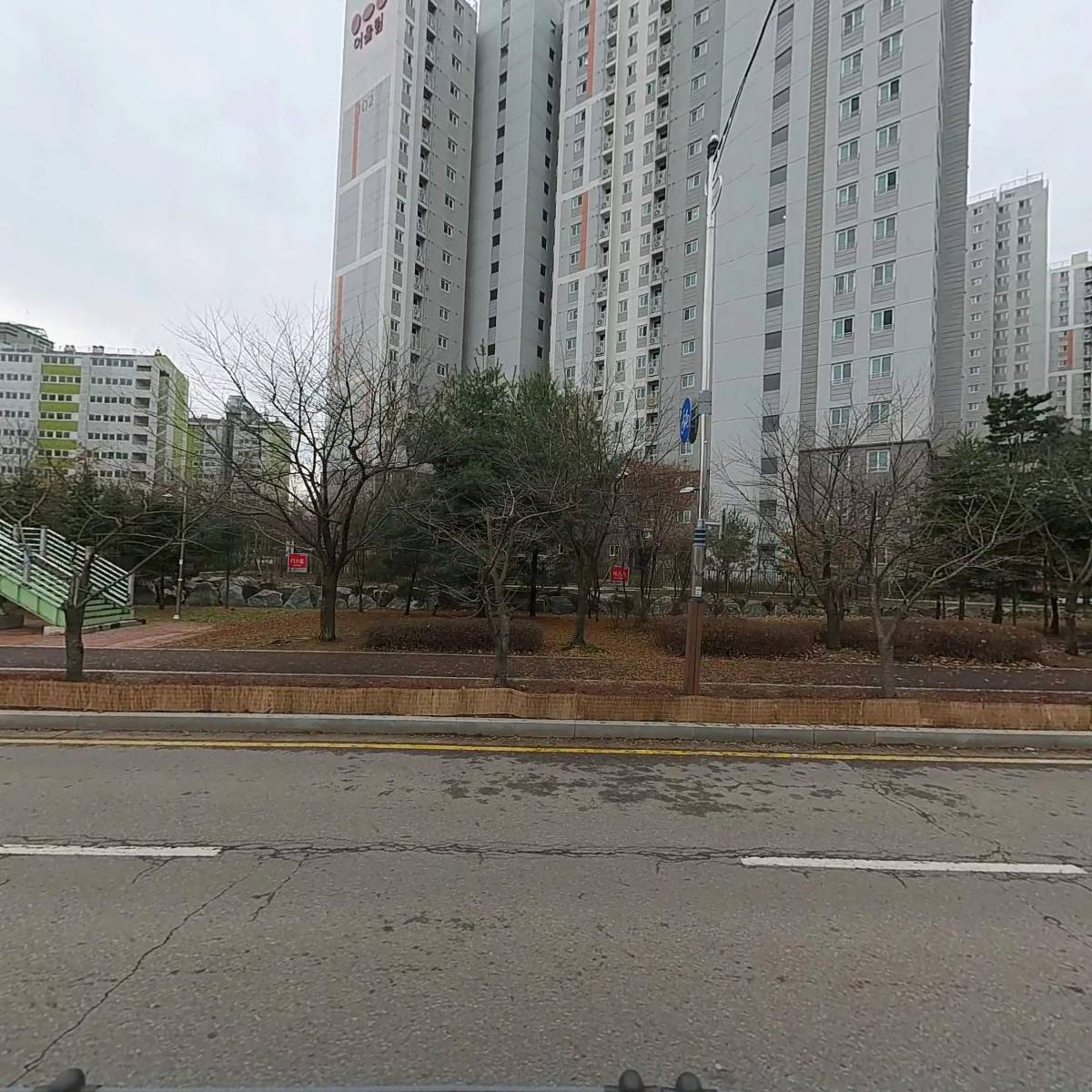 불로만치킨바베큐_3