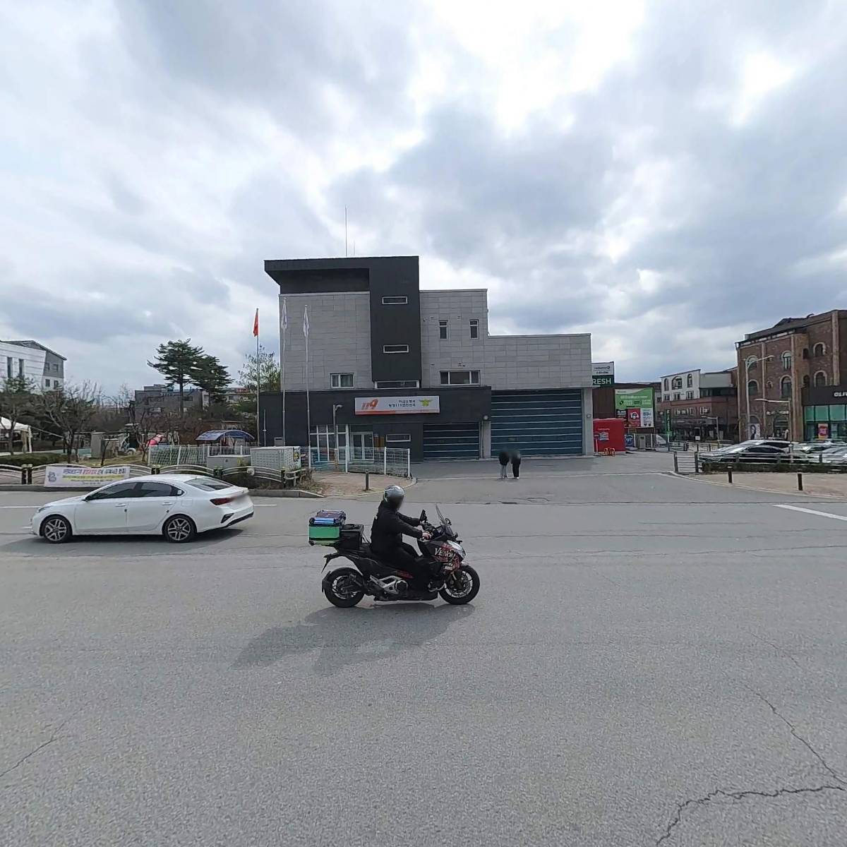 롯데리아 아산탕정점_3